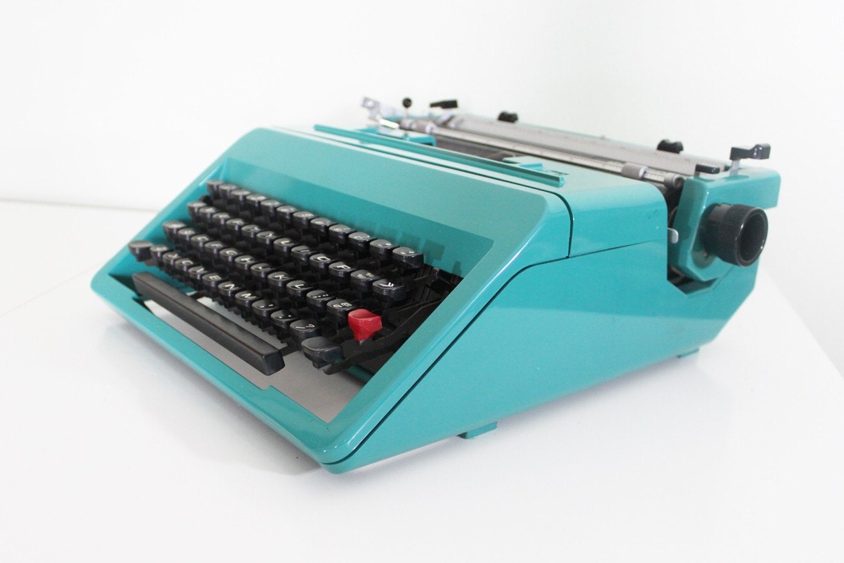 Vintage 1970's Typewriter by Olivetti Studio 45 by BrooklynRetro