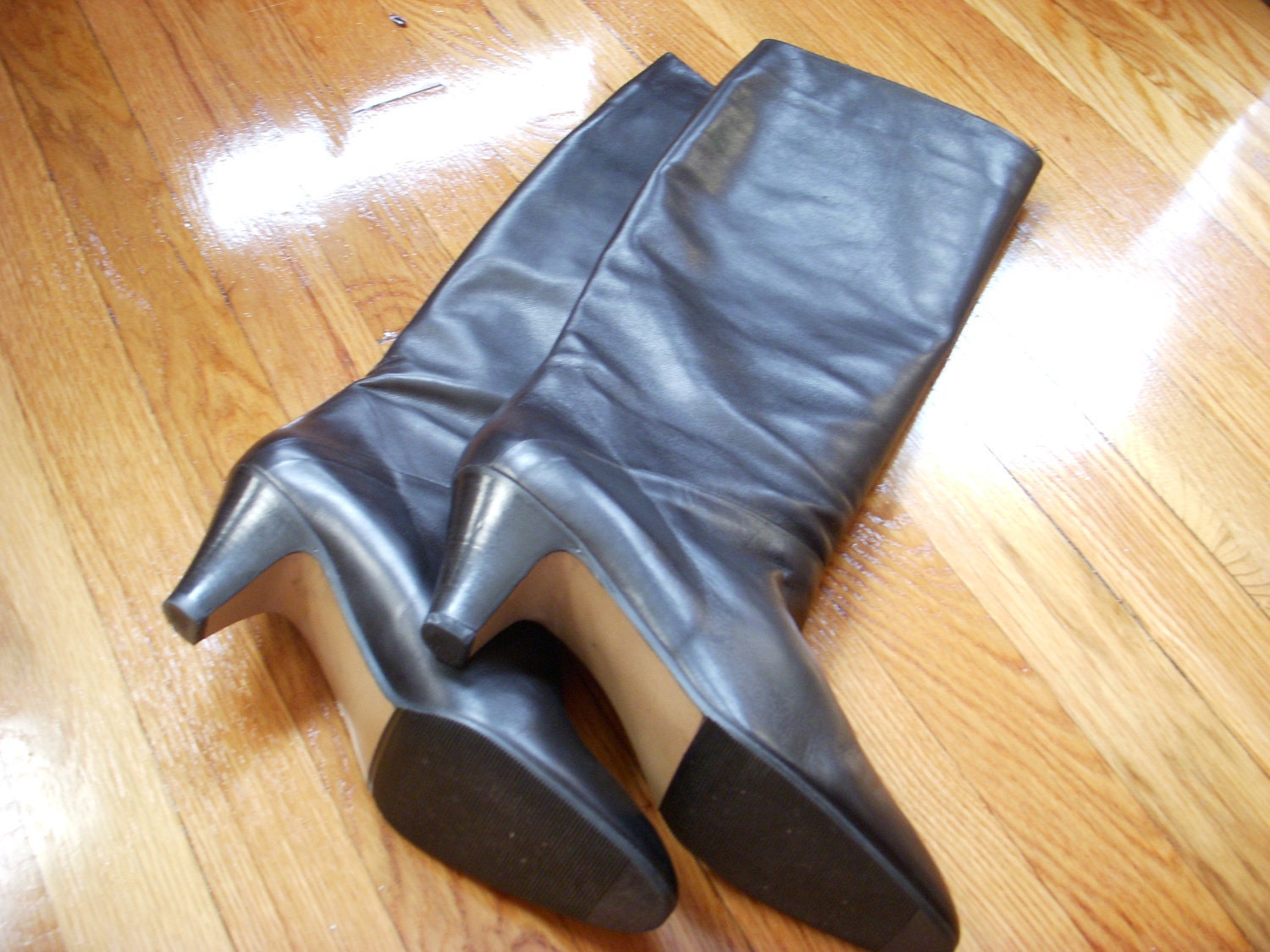 Vintage Black Leather High Heel Boots Size 9 Ladies Lord and Taylor Made in Italy 1960s