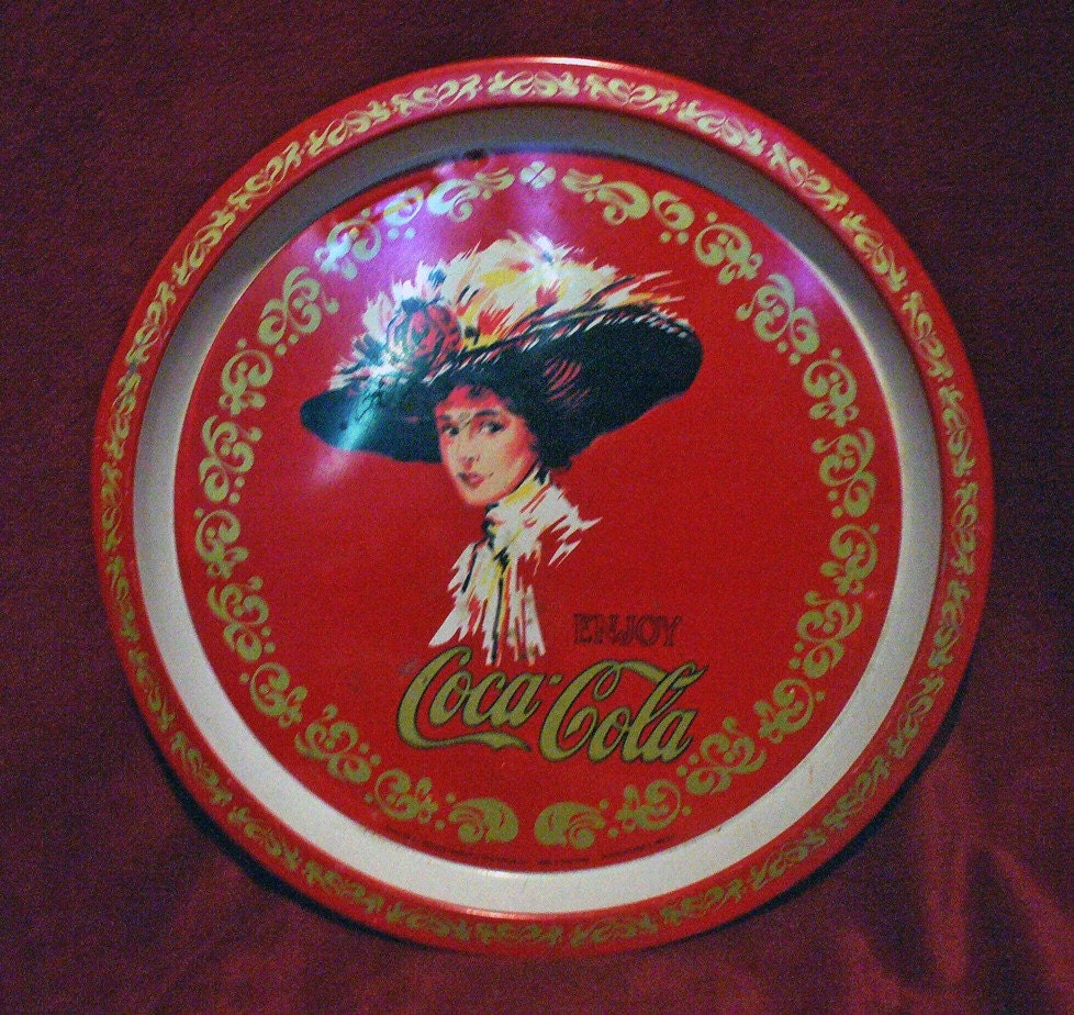 Coke Hamilton Girl trays