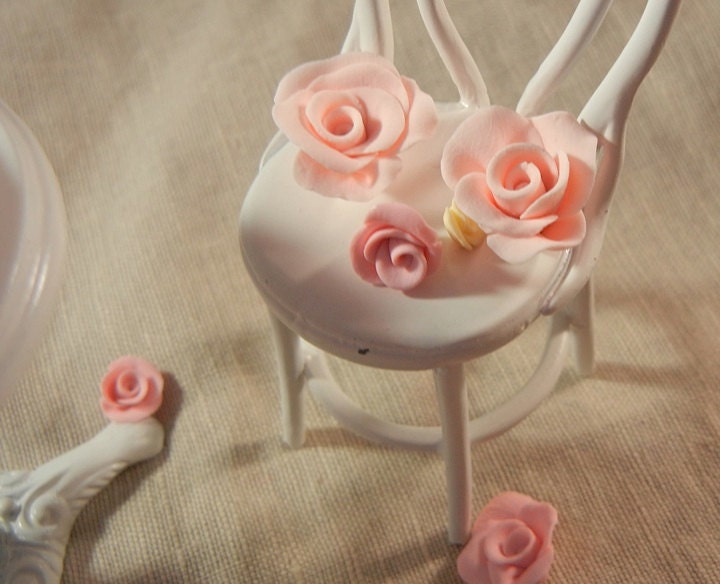 Dollhouse Miniature - Shabby Chic Pink, Blue, Yellow and Ivory Hand Made Roses - 1/12th scale