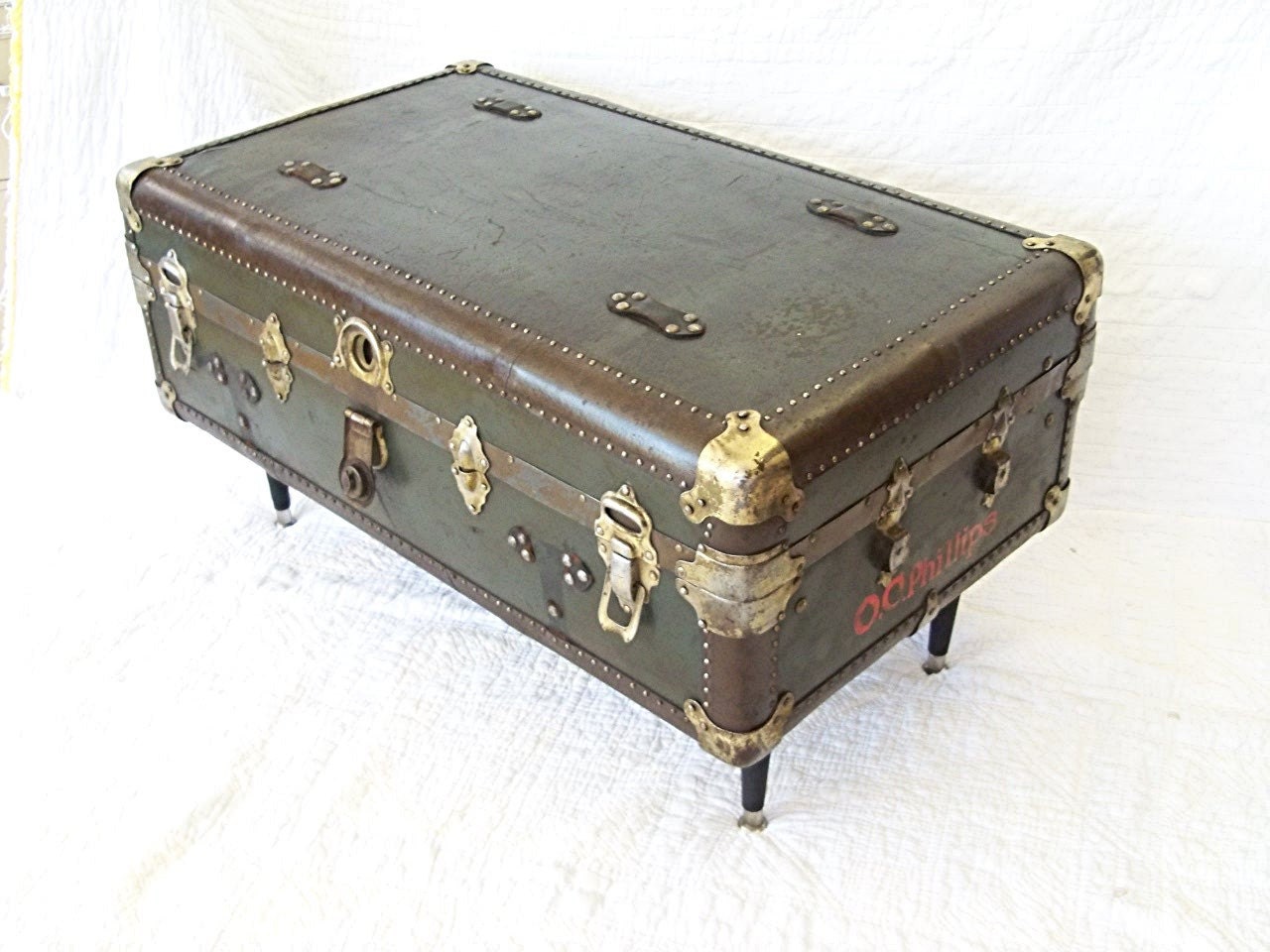COFFEE TaBLE STEAMER TRUNK Vintage Wardrobe Suitcase Distressed Upcycled and ReNeWeD O C Phillips