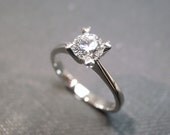Solitaire Diamond Engagement Ring in 18K White Gold