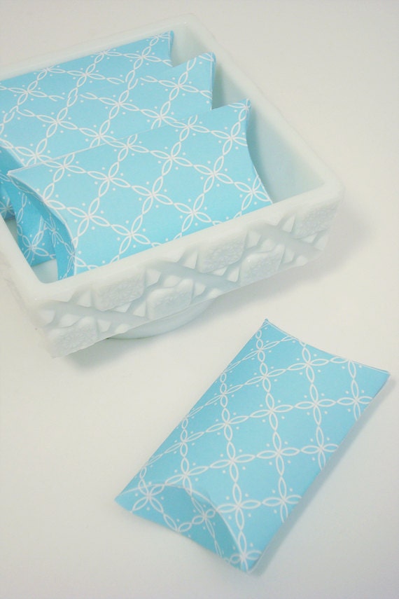 Sweet and Simple Pillow Box - DIY Printable Parties