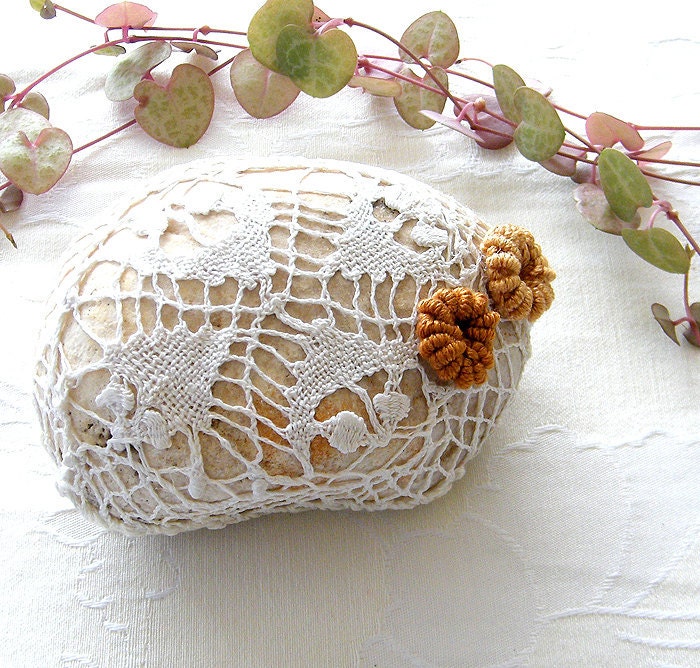 Reserved for Debbie - Crochet stones - river pebble stone, covered with vintage weaving lace motif, hand made.