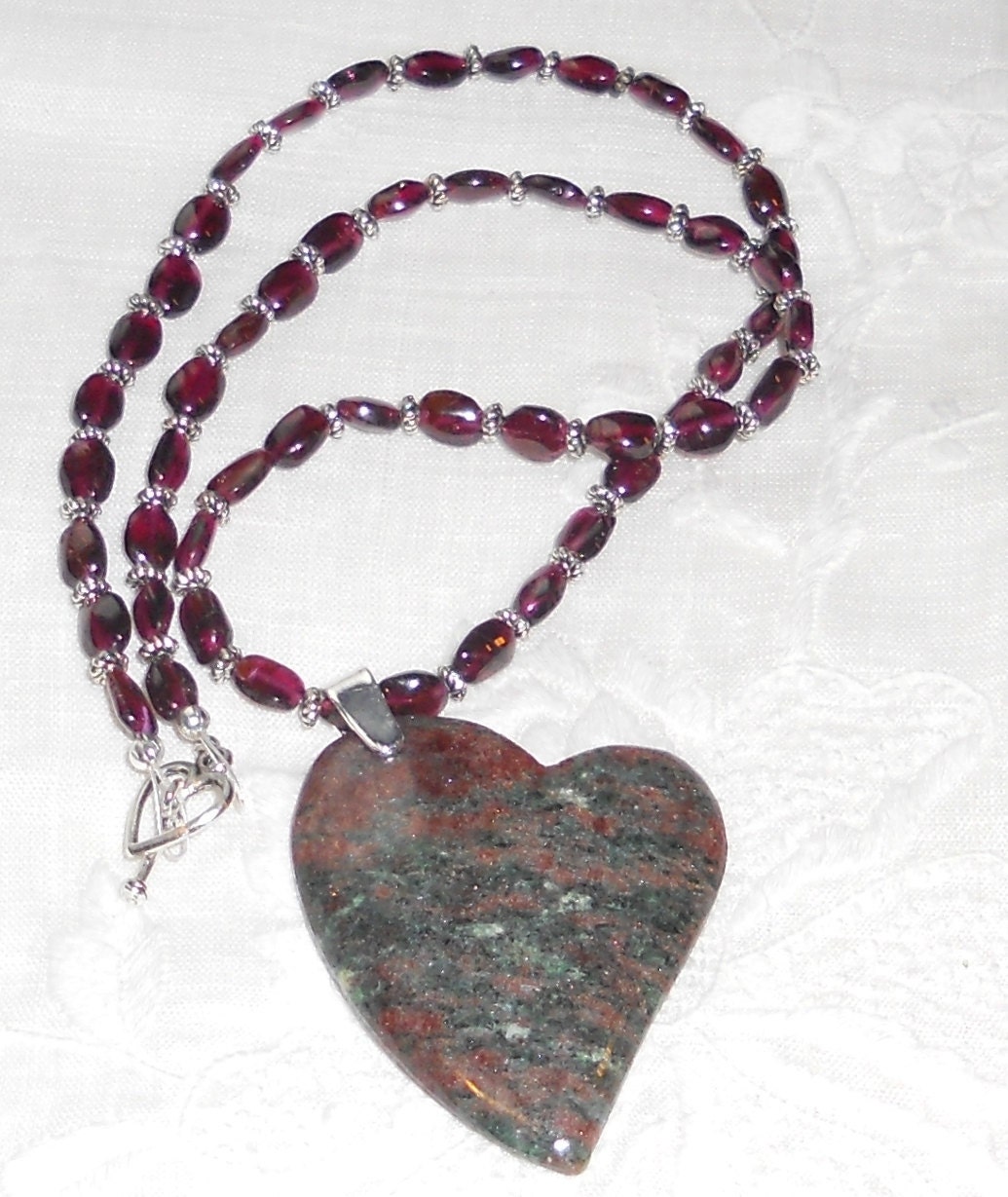 Garnet Heart pendant with garnets necklace semiprecious stone jewelry  packaged in a gift bag 173