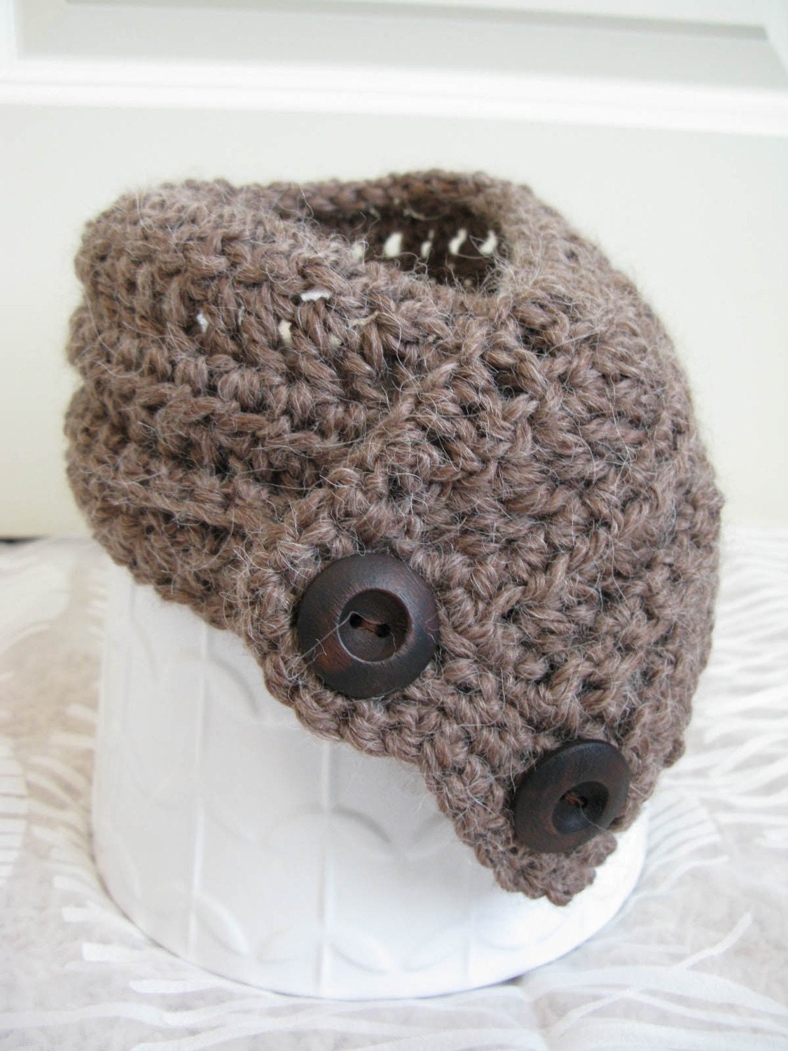 Mens crochet cowl pattern, includes 2