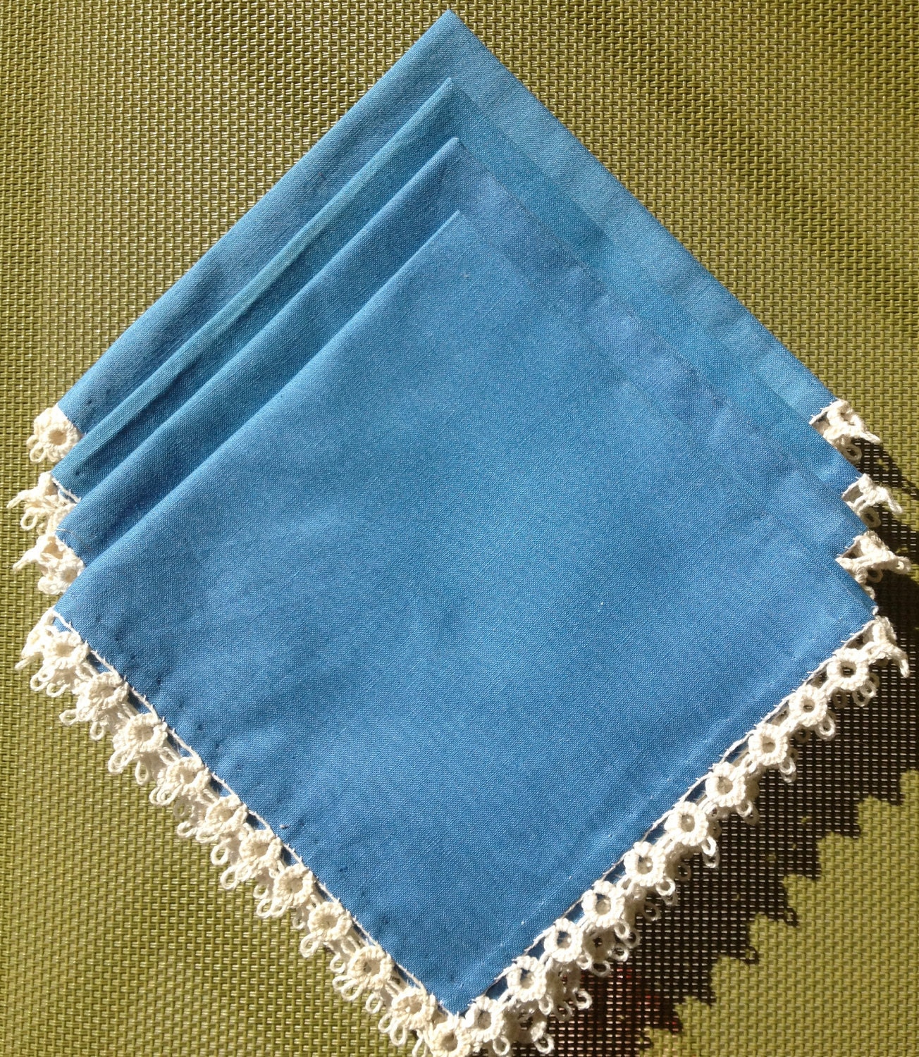 Set of 4 Vintage Handmade Cocktail Napkins with Tatted Lace Border