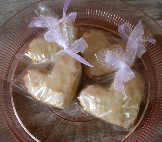 Edible Wedding Favors heart shaped mini scones - 40 wedding and party favors made from the finest all natural ingredients Il_570xn