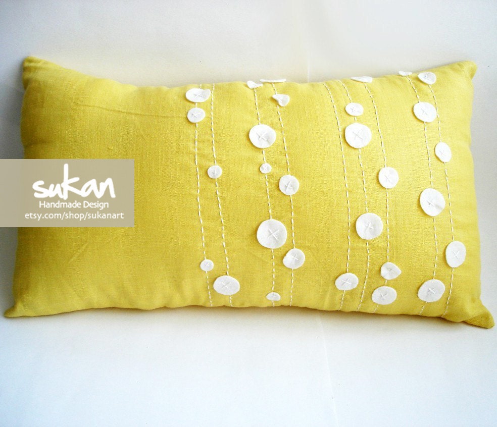 Sukan / White Floral Yellow Linen Pillow Cover, Lumbar Pillow, Decorative Throw Pillow Covers Cases Cushion Covers Accent Pillows