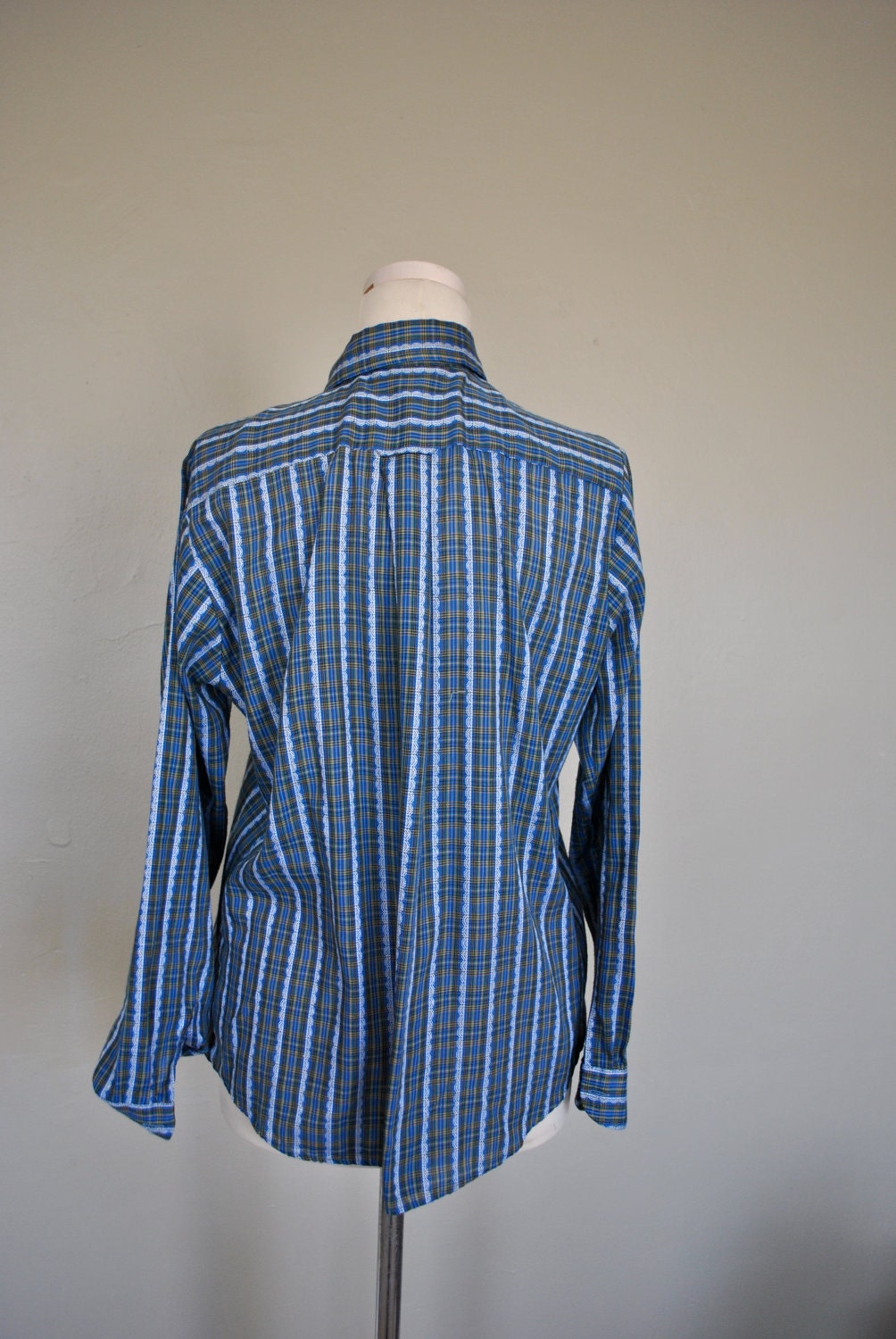 Vintage Shirt / Blue Striped Woman's Shirt / Medium Shirt / Vintage 1970s Women's Blue Plaid Shirt