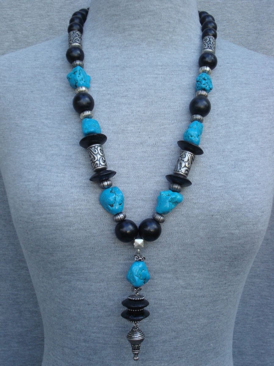 Wood, Turquoises and Pewter Necklace