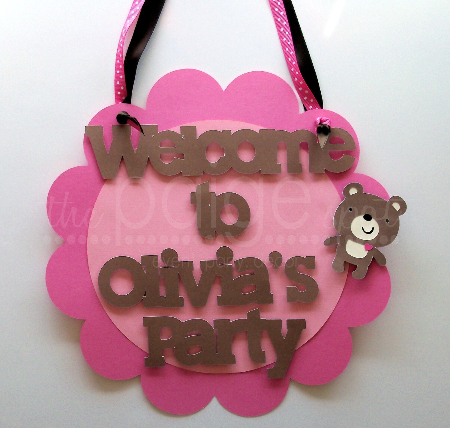 Teddy Bear Sign/Welcoming Door Sign PREMIUM DESIGN - pink, pastel pink, brown, & white - Tayler the Teddy Bear