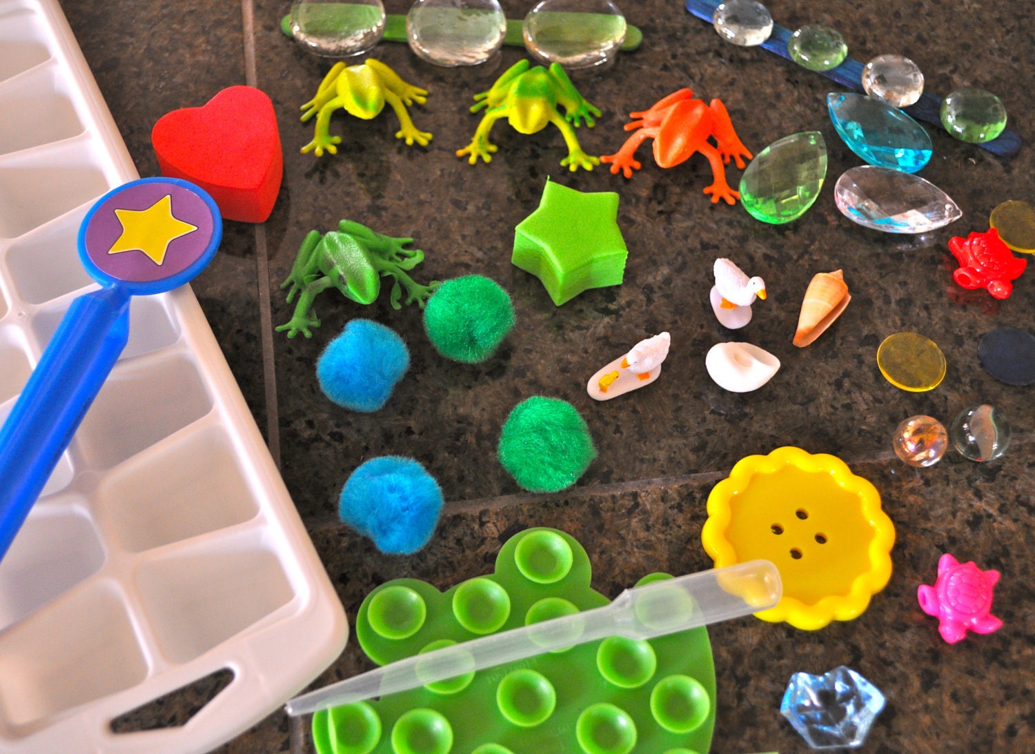 Pond Sensory Tub AND Fine Motor Skills Play