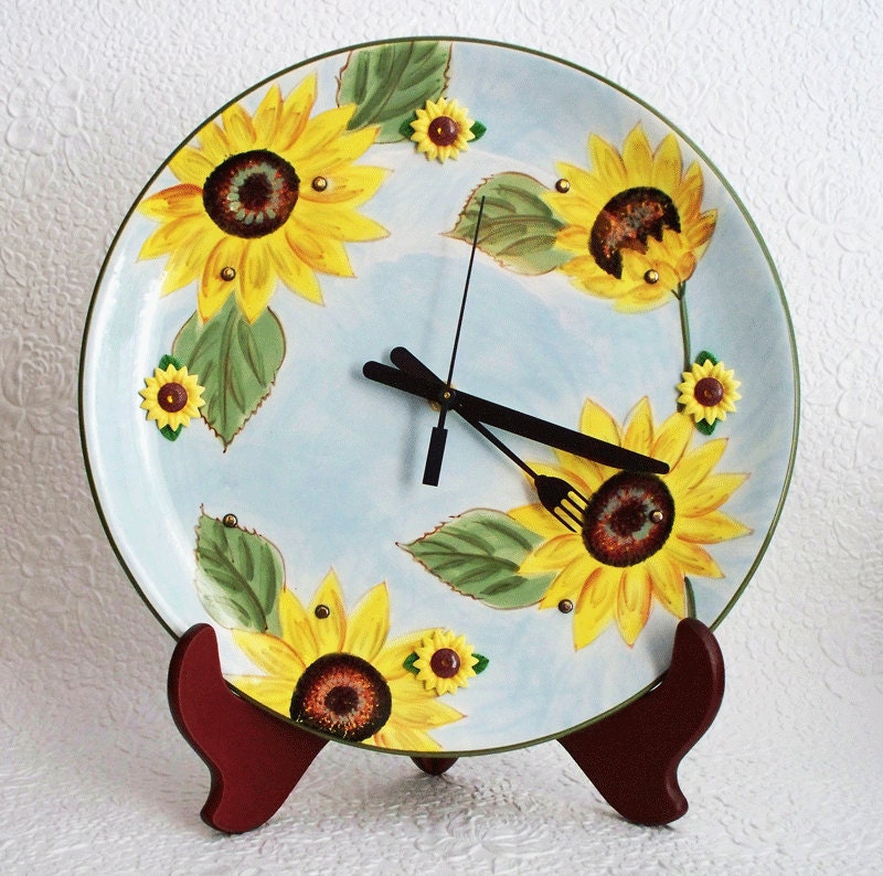 Kitchen Wall Clock Floral Design