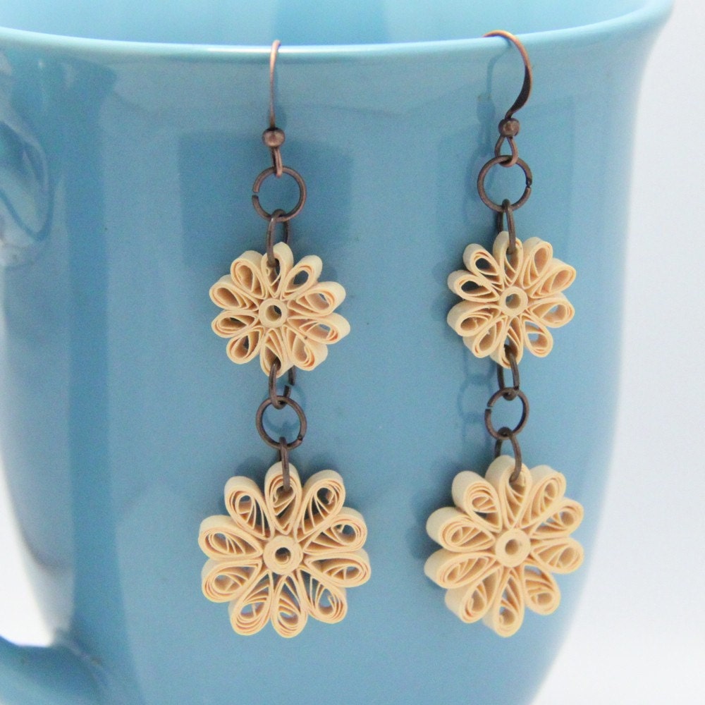 Lace Flowers Earrings Vintage Look Eco Wedding Dangle Earrings - Paper Quilled Bridesmaid Gift Eco Friendly Jewelry, Artisan Jewelry