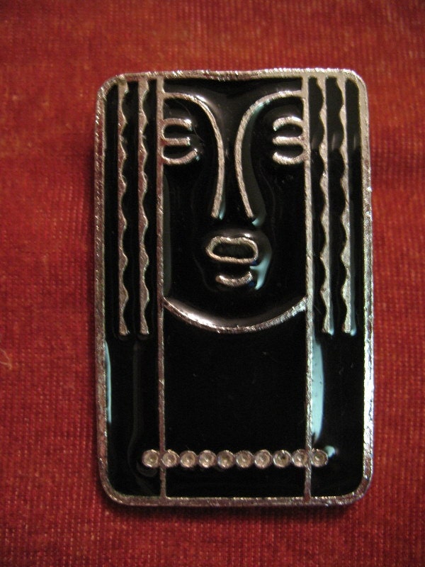 Modern woman brooch or pendant by Ritz