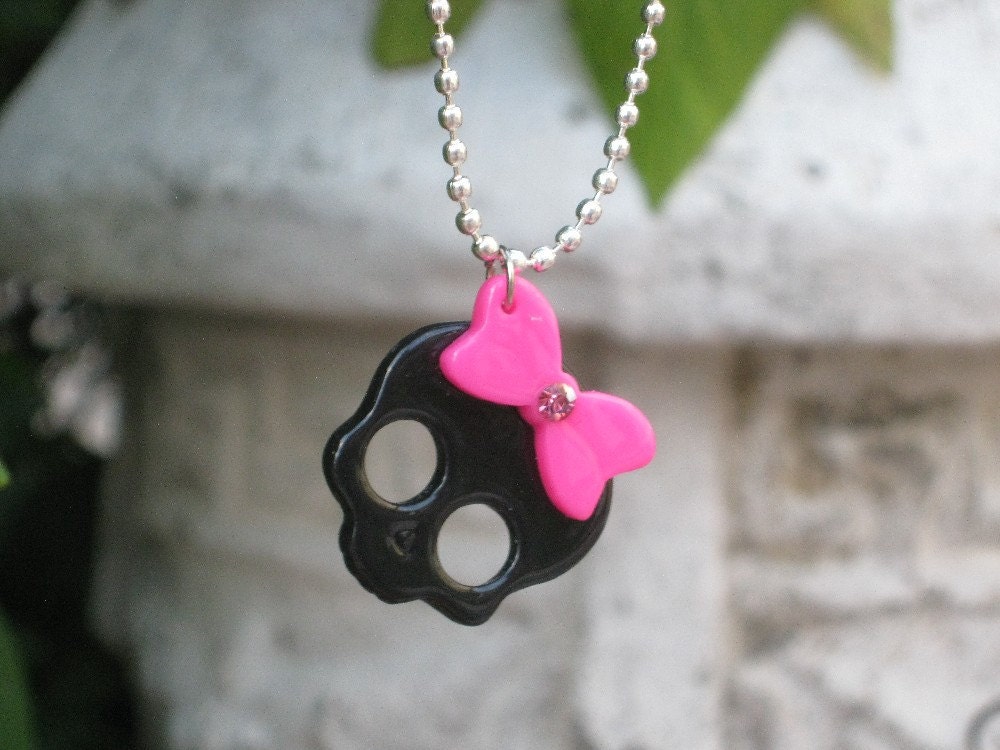 Necklace Glam Skull in Black