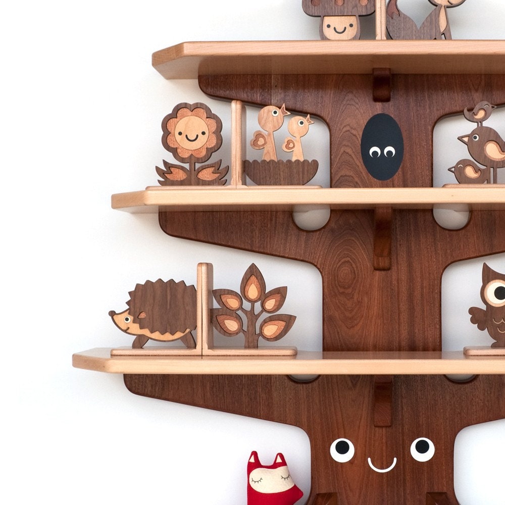 Happy Tree Bookshelf with 4 Wood Animal Bookends