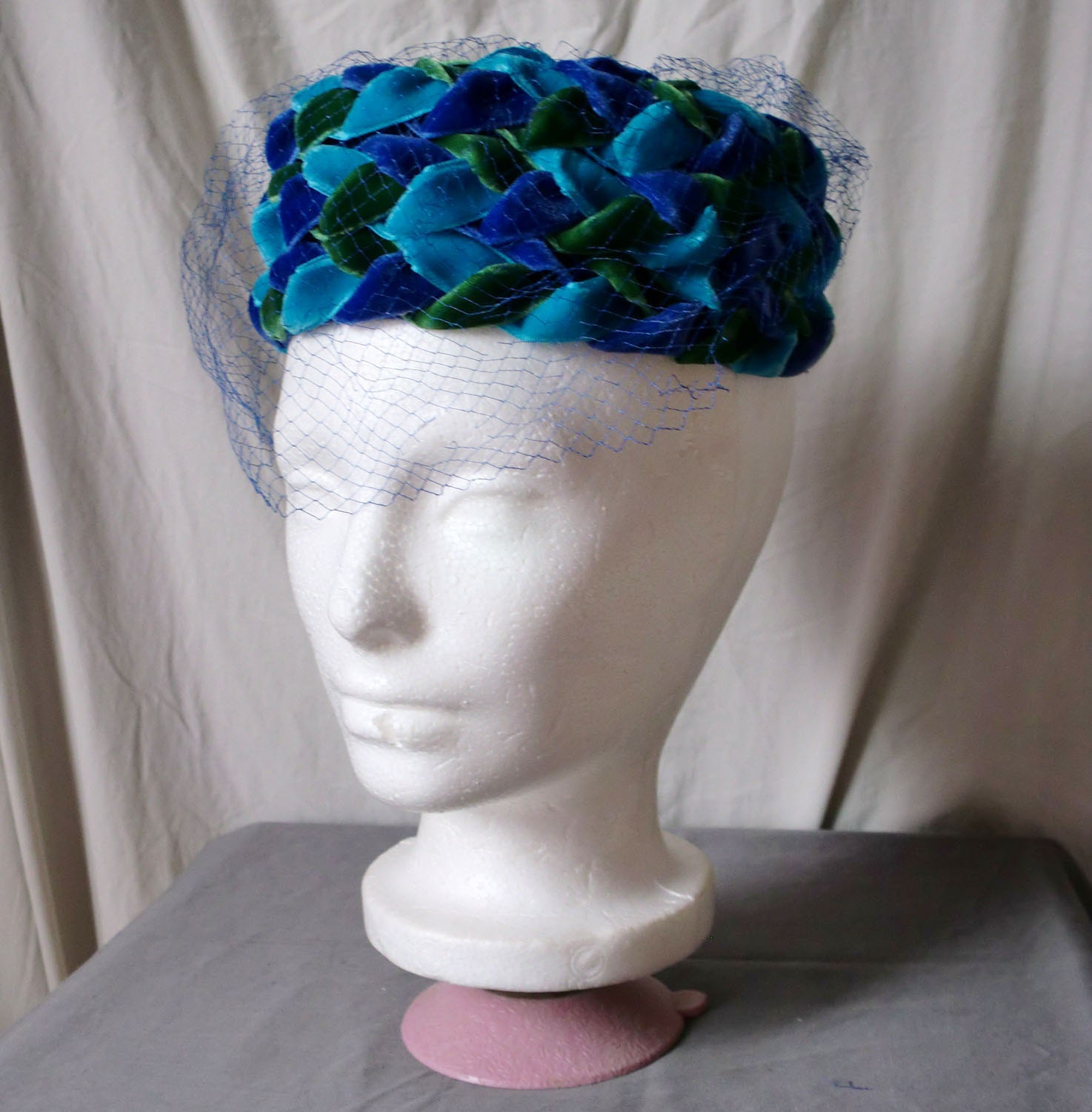1960s Velvet Pillbox Hat in Blues and Green