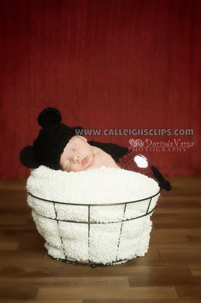 Instant Download Crochet Pattern - No 16 Cartoon Mice- boy and girl - Cuddle Critter Cape Set