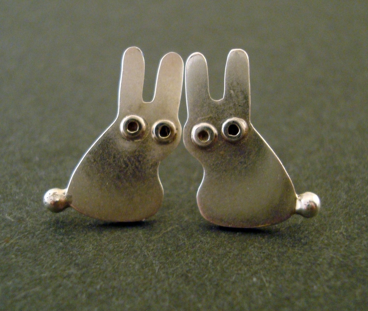 Bunny RABBIT Stud Earrings Sterling Silver Mini Zoo series