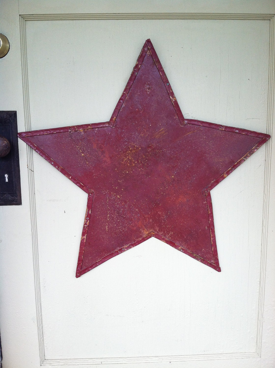 Rustic Metal Wall Art, Star in Colonial Red