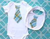 Sweet Gift, Baby Boy Little Man Tie Onesie and Tie Bib SET.  Long or Short Sleeve Necktie Onesie AND Bib. Spring Wedding Ring Bearer