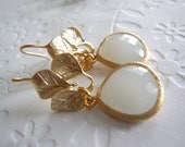 Gold leaf dangle earrings for your white dress Pastel Jewelry Matt gold 3 leaves earrings with gray white faceted glass  / Spring jewelry