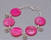 Mother of Pearl and Freshwater Pearls Bracelet, Flowers Charm Bracelet, Fushia and White Bracelet, Handmade Jewelry
