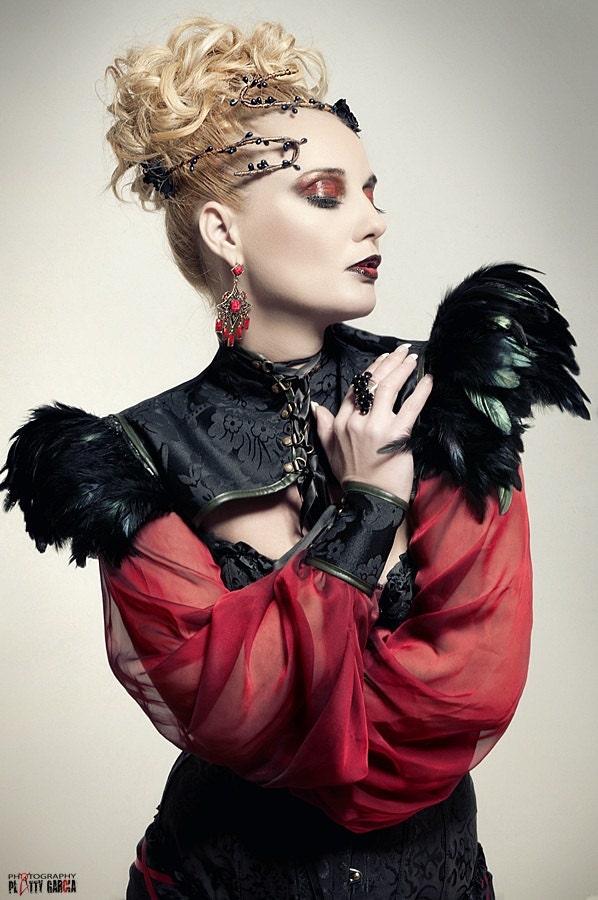 Short jacket in brocade, gauze and feathers - Steampunk, burleske, gothic