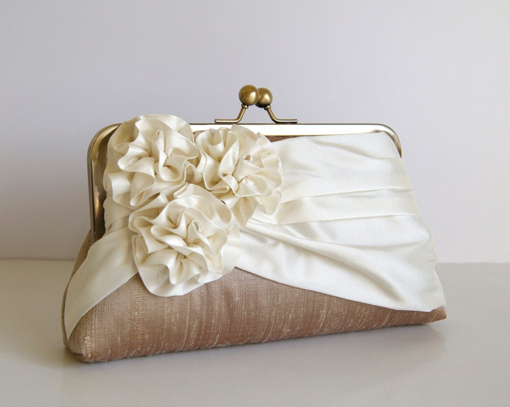 EllenVintage Three Roses Silk Clutch in Tan and Ivory , Wedding clutch, Wedding purse, Bridesmaid clutch, Wedding bag, Bridal clutch