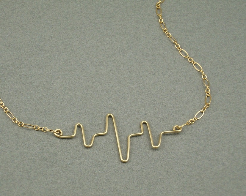 You Make my Heart Beat gold necklace