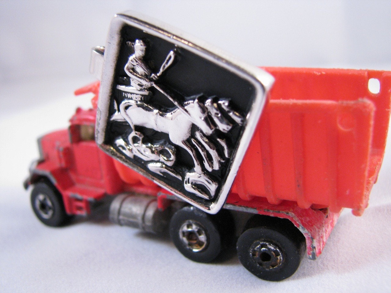 Vintage Chariot Design Tie Clip Vintage Silver Tone