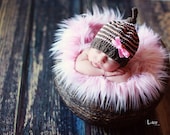 SALE - Soft Pink, Cozy, Cuddly Faux Fur Nest - Perfect Newborn Photography Prop - Plush Long Pile
