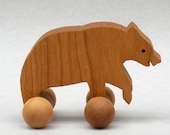 Bear Toy on Wheels Wooden Block Animal for Children Woodland Party Favor for Kids