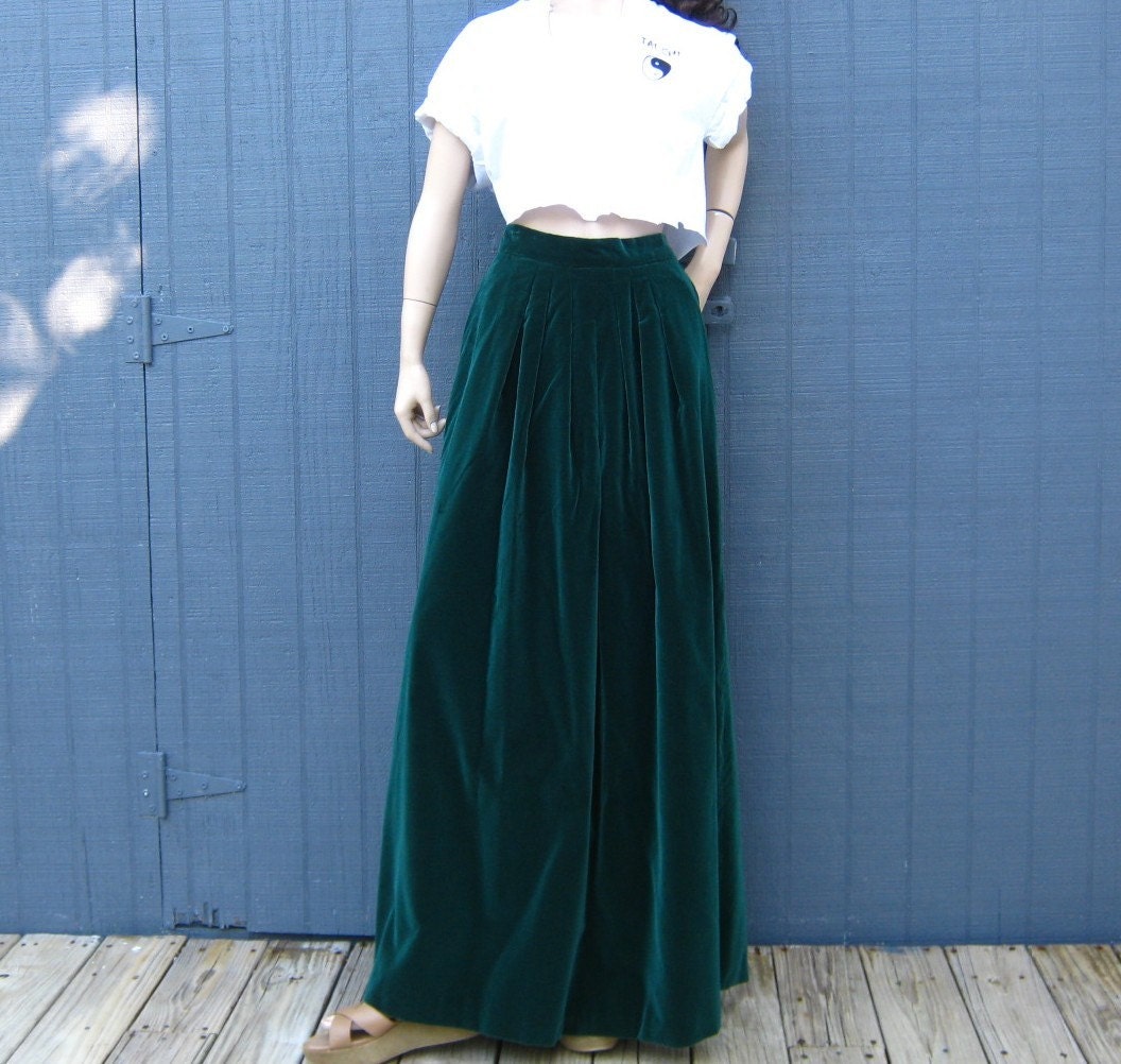 Green Velvet Skirt 50