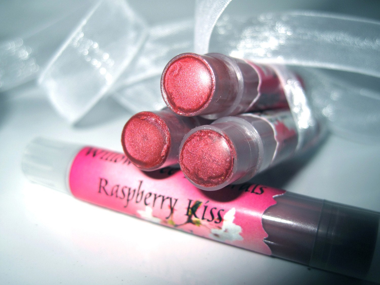 Raspberry Kiss - All Natural Mineral Lip Shimmer