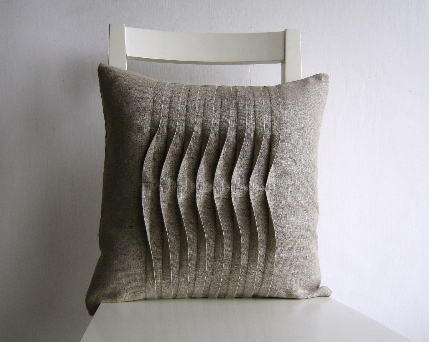 Pleated Natural Color 16 X 16 Linen Cushion Cover