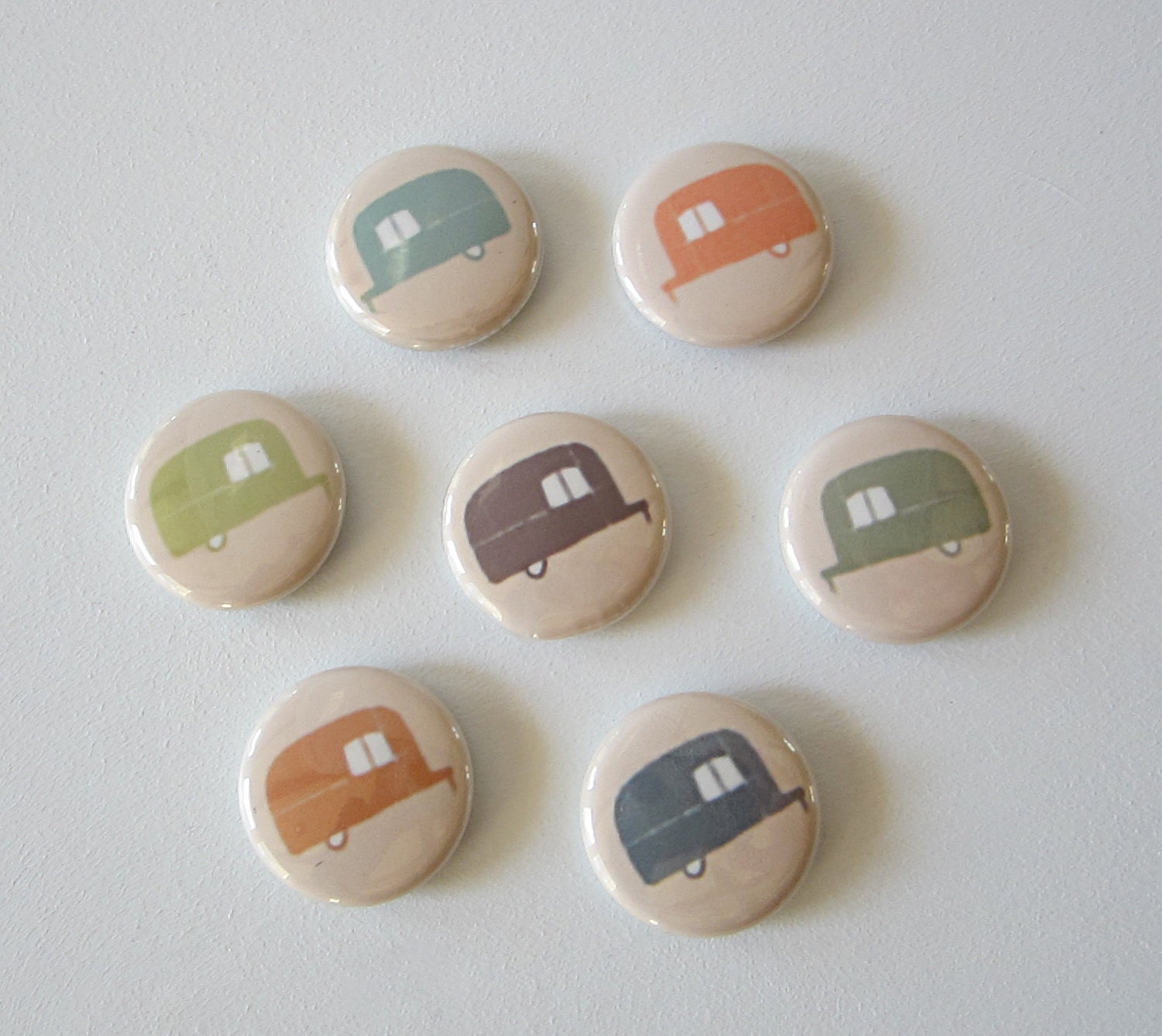 Retro Trailer 7/Seven 1 inch round fridge art green blue orange