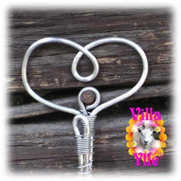 HOOKED ON LOVE a pair of loving hooks - Made To Order-approx 1 week