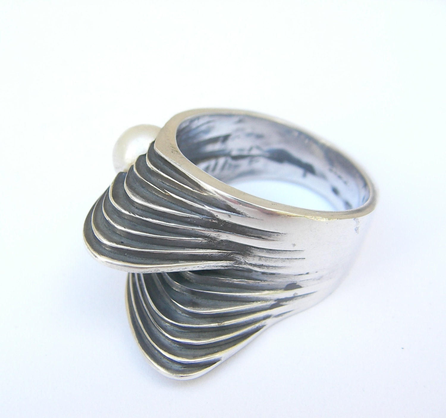 Double Oyster Ring