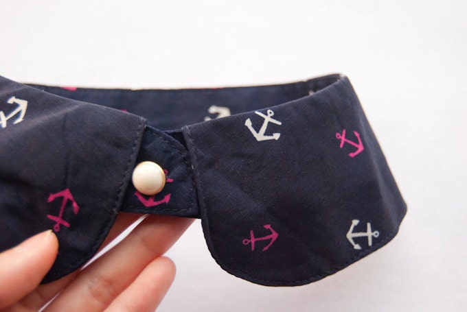LAST ONE - Sailorette Anchor Detachable Collar - Rounded Peter Pan Collar