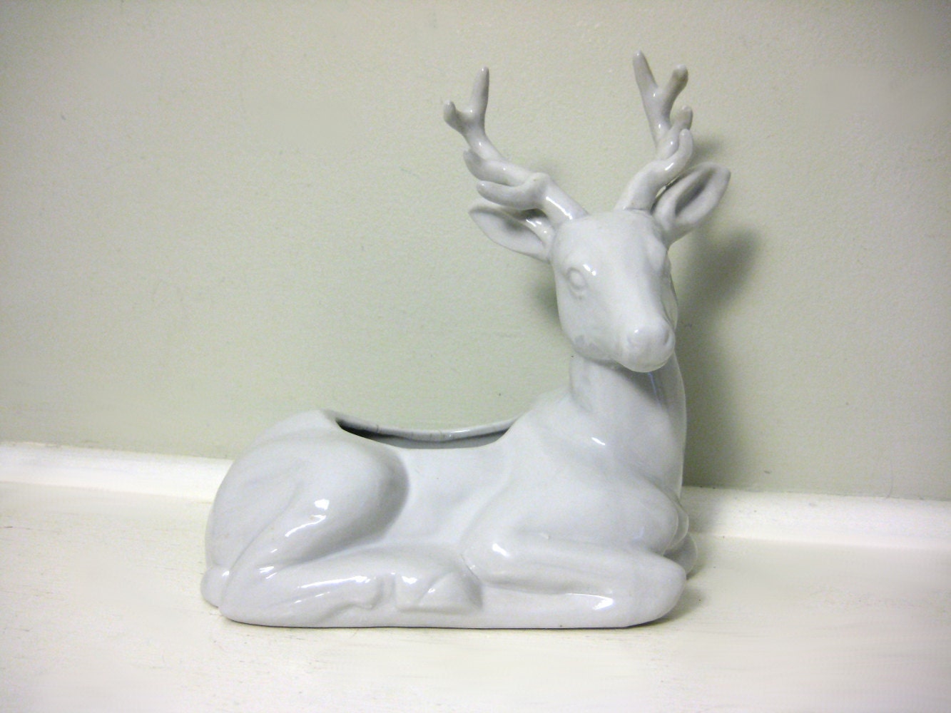Vintage White Ceramic Deer Planter, White Deer Figurine, 8-Point Buck with Antlers, Woodland Figure, Glossy White Library Decor