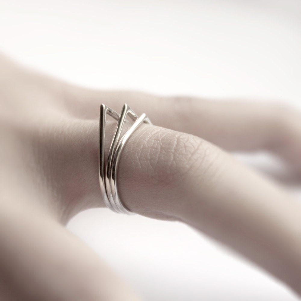 Thorns . three sterling silver stacking rings