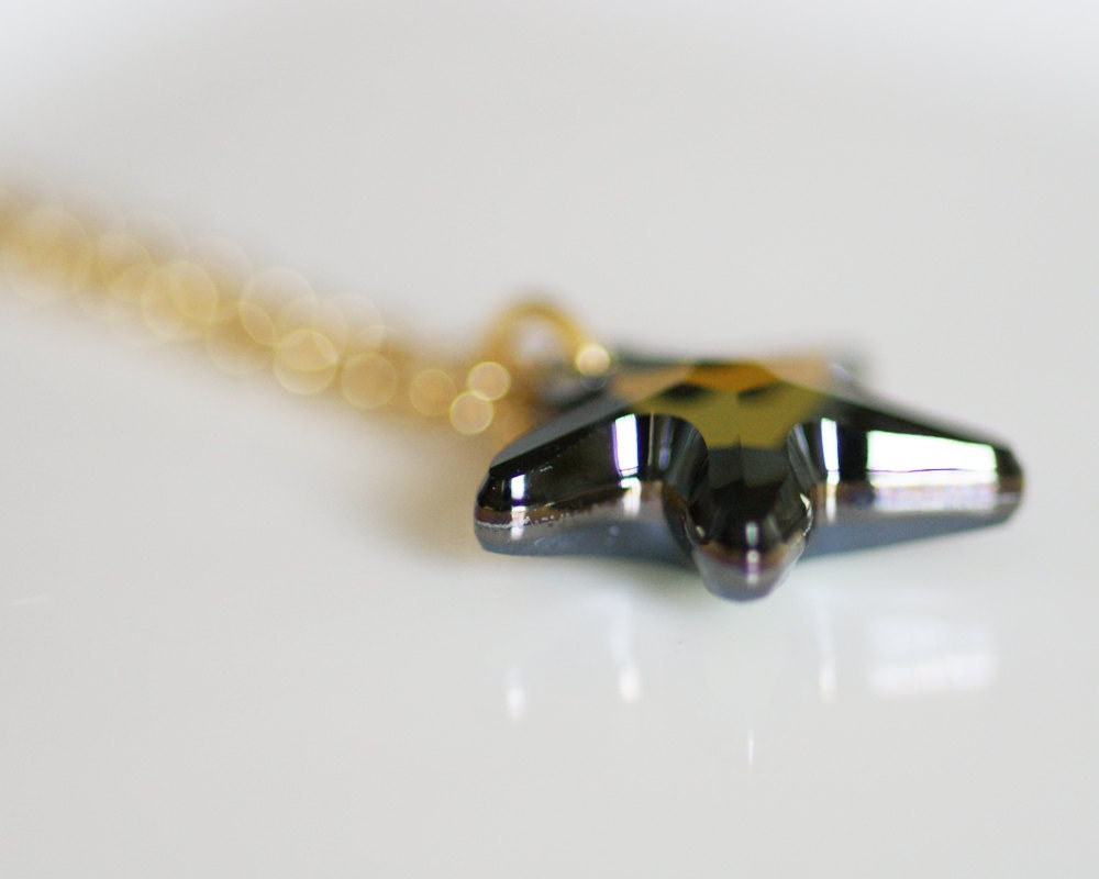 Teal & Tobacco Starfish Necklace - Deep Yellow-Green Blue Bronze Crystal Pendant