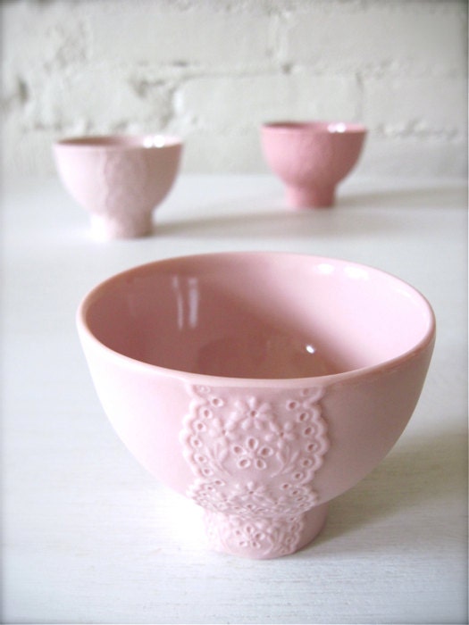 Set of 3 Pink Pink Pink Porcelain Lace Bowls