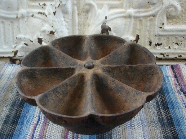 Antique Cup nail  Star by vintage Cast Iron Blacksmith Nail cup JunkFromMyTrunk