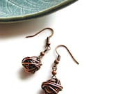 Minimalist Wire Ball Earrings - Copper Chaos - heversonart