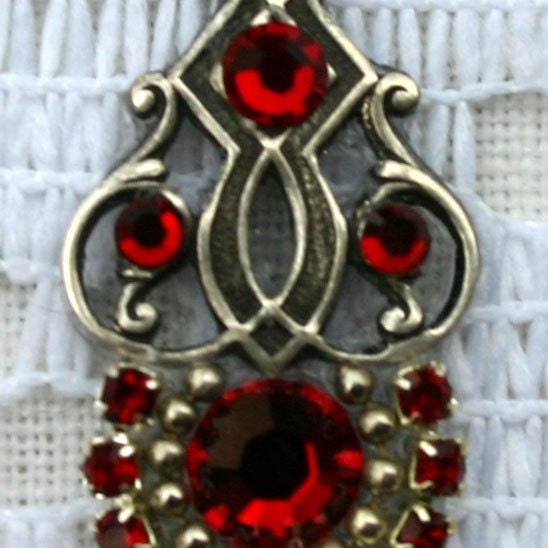 Crimson in Oxidized Silver Bindi