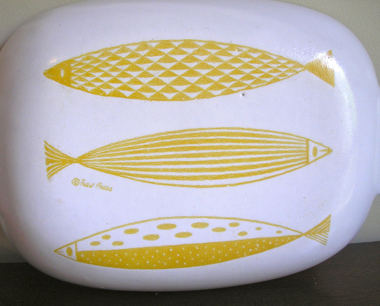 Vintage Mid Century Modern Fred Press Casserole Dish, Fish, Yellow and White